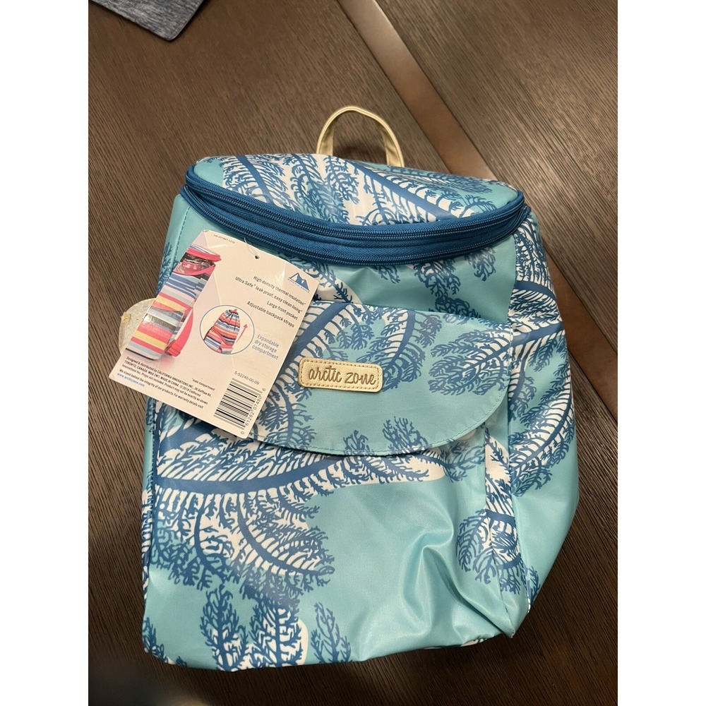 Arctic Zone 24 Can Backpacking Cooler with Microban‎ Liner Expandable Stain
